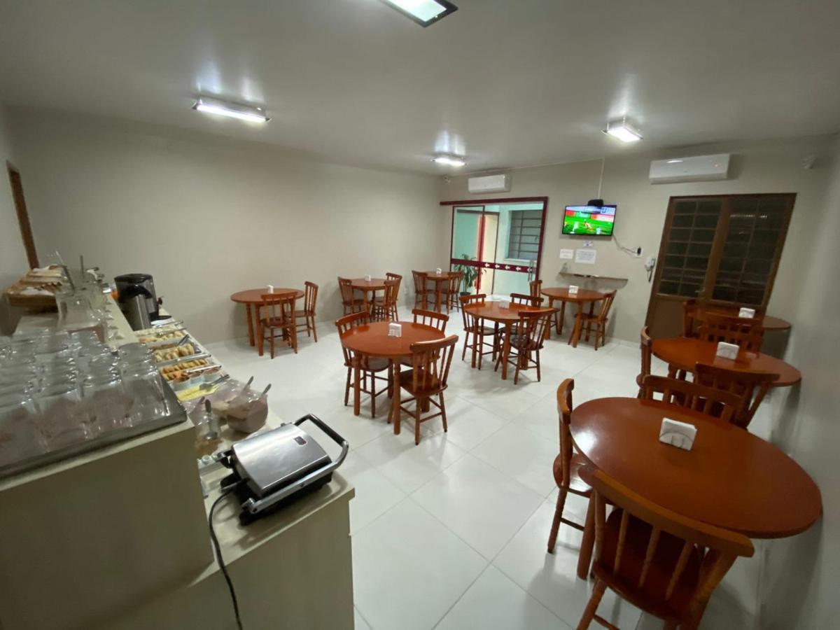 Hotel Westphal Pelotas Bagian luar foto